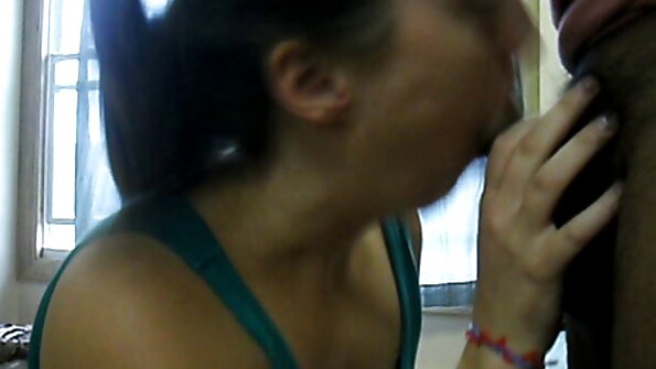 Lüsterne Babes futai cu babe grase genießen Anal- und Hardcore-FFM-Fick